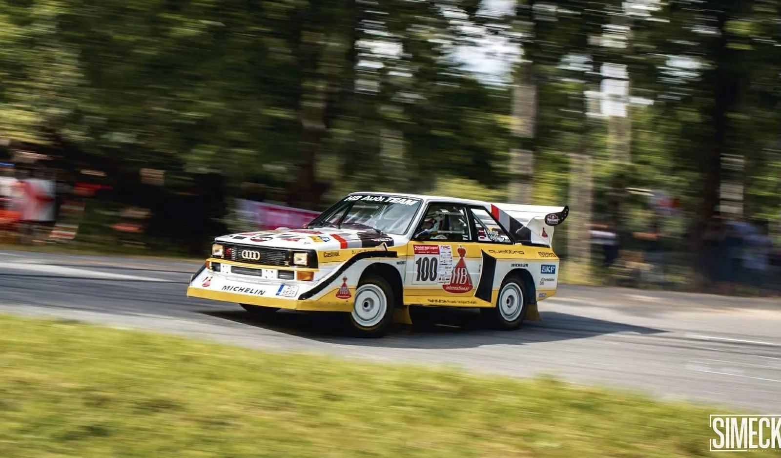 Poland Rally Legend - fans and rally cars