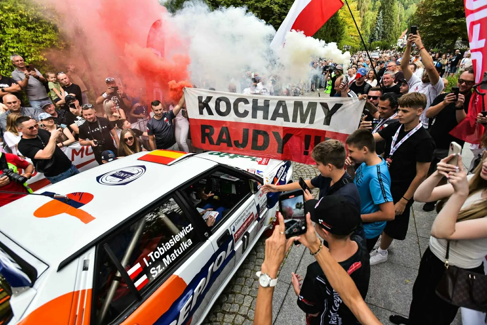 Poland Rally Legend - fans and rally cars